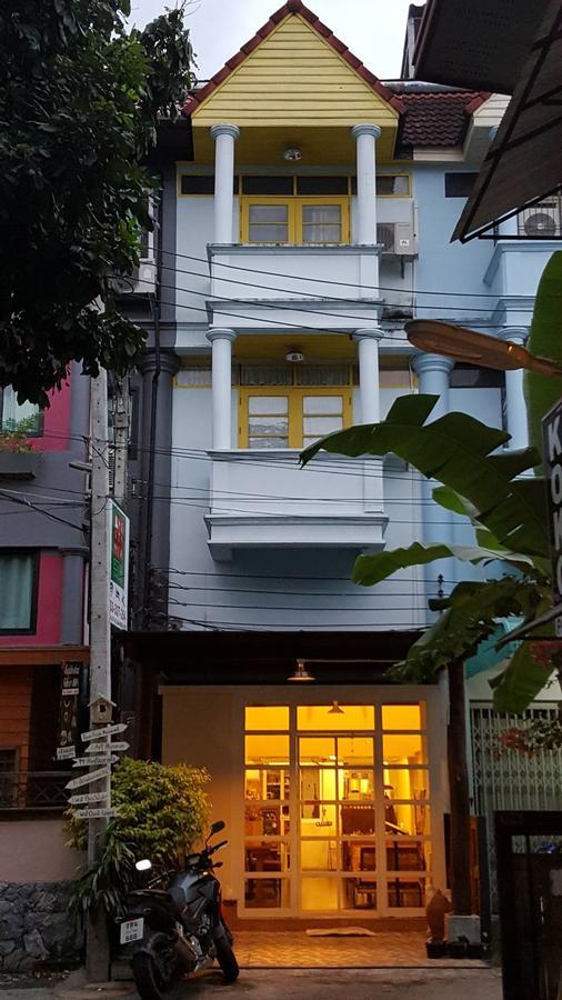 The Commonroom Cnx Chiang Mai Esterno foto
