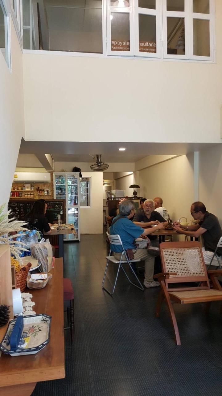 The Commonroom Cnx Chiang Mai Esterno foto